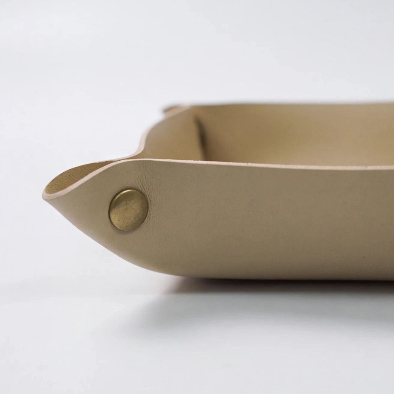 Nordic Leather Desk Tray