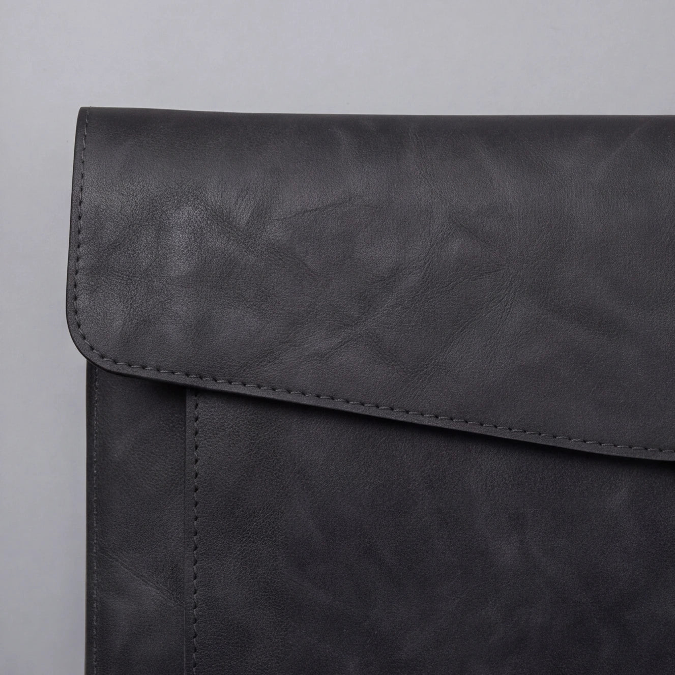 Lekkie Leather Double-Layer Carry All